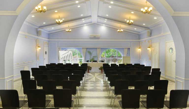 Cama-Rajputana-Club-Resort-Meeting-Hall